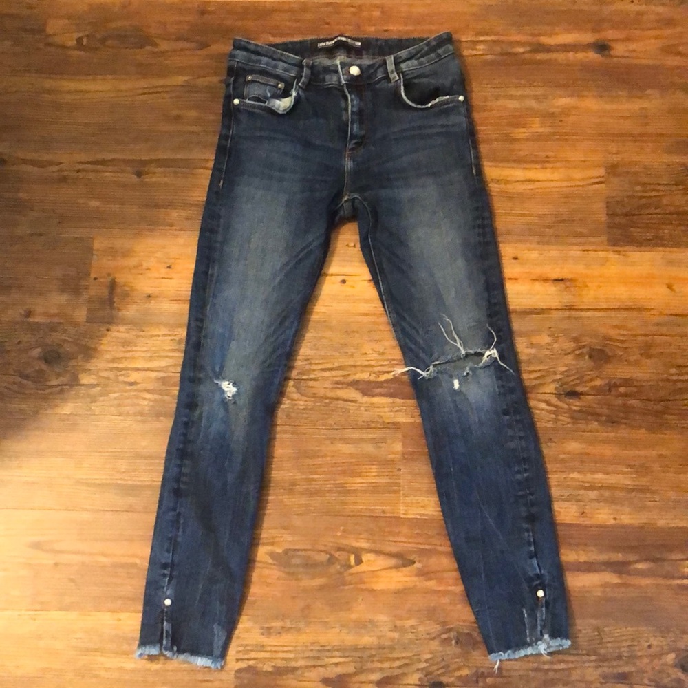 Zara l Distressed Dark Denim Jeans Pearl Embellished